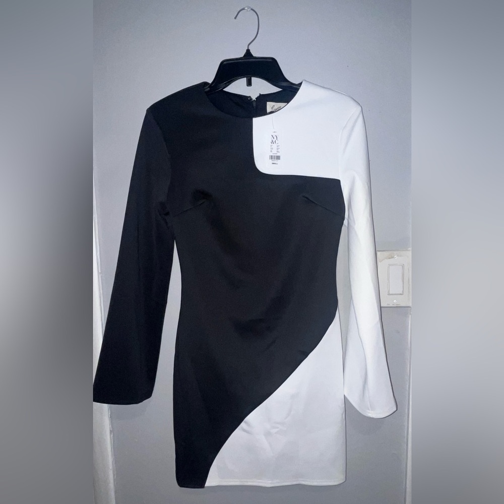 New York & Company Black and White Long Sleeve Dress Size S